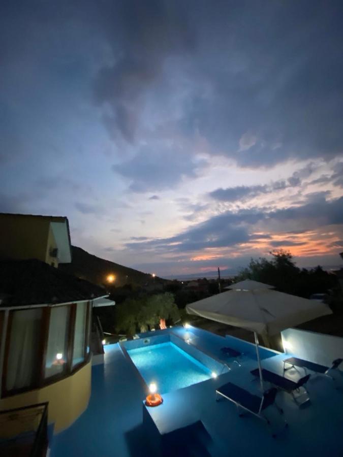 Villa Loridis Prínos Esterno foto